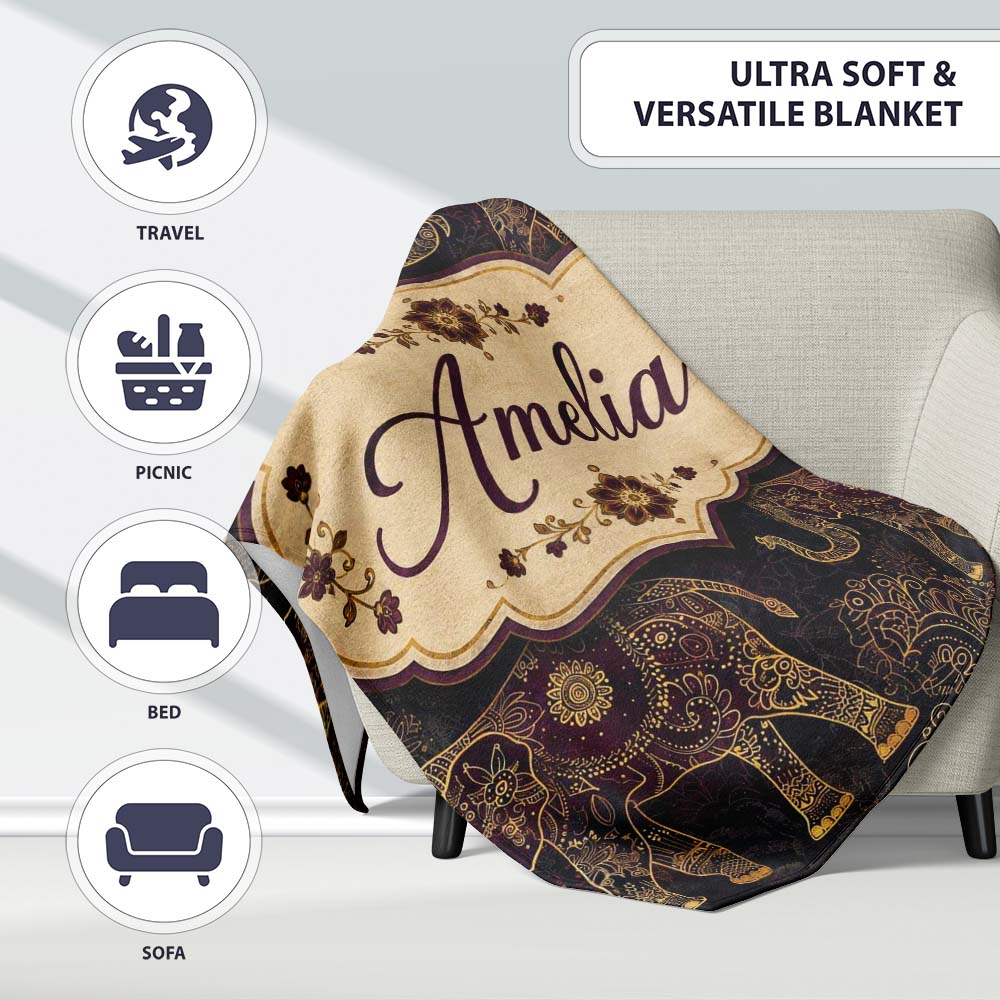 Elegant Gold Line Elephant and Paisley Seamless Pattern Lovely Personalised Custom Name Super Soft Fleece Blanket Bed Sofa Throw