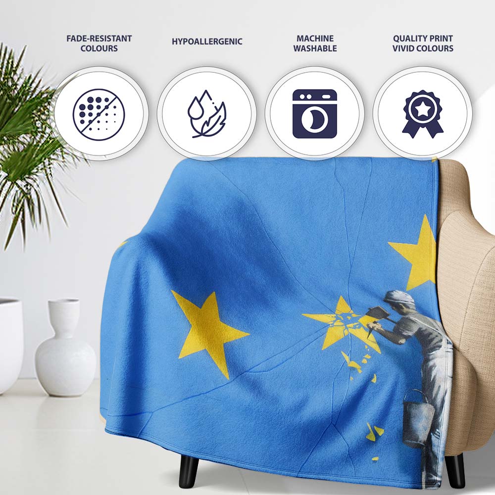 Blue Flag Yellow Stars Worker Political Graffiti, All Season Comfort, Decorative Wall Art Style - Super Soft Fleece Blanket Bed Sofa Throw