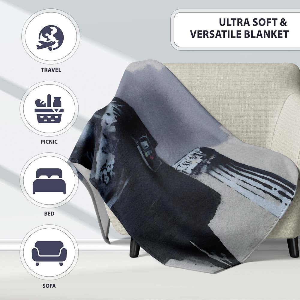 Elderly Woman Painting Grey Wall Urban Stencil, Lightweight Warm Gift, Comfortable Everyday Use - Super Soft Fleece Blanket Bed Sofa Throw