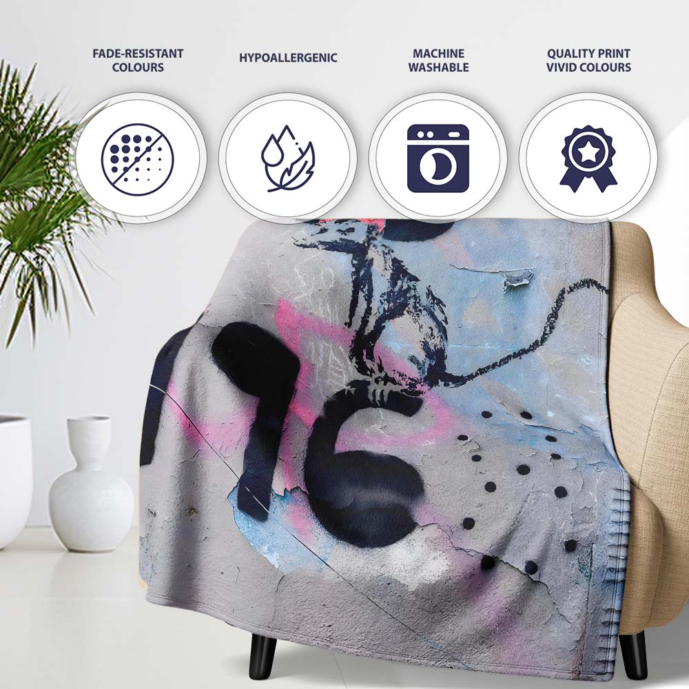 Black Rat with Pink Bow Urban Graffiti Stencil, Lightweight Warm Gift, Comfortable Everyday Use - Super Soft Fleece Blanket Bed Sofa Throw