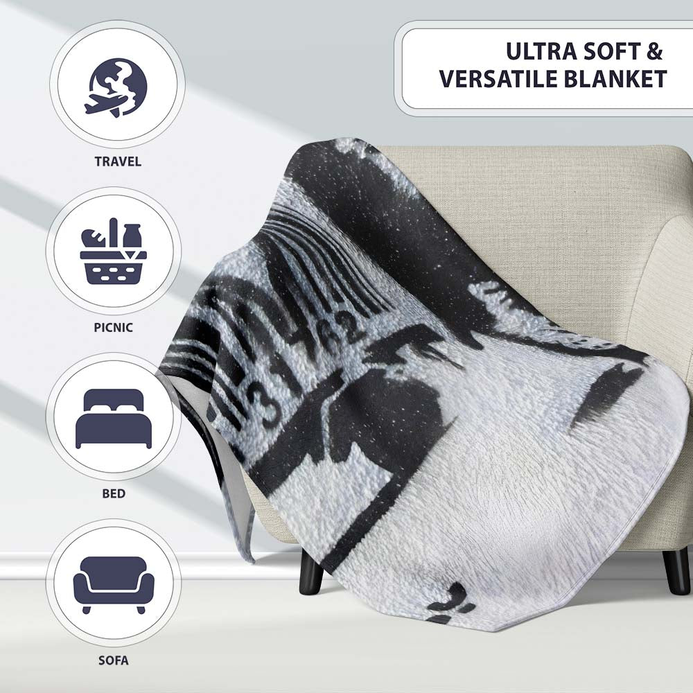 Black Rat with Barcode Monochrome Graffiti Stencil, All Season Comfort, Stylish Room Decoration - Super Soft Fleece Blanket Bed Sofa Throw
