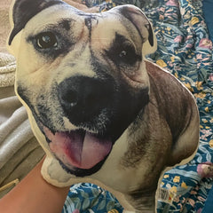 Emma L.