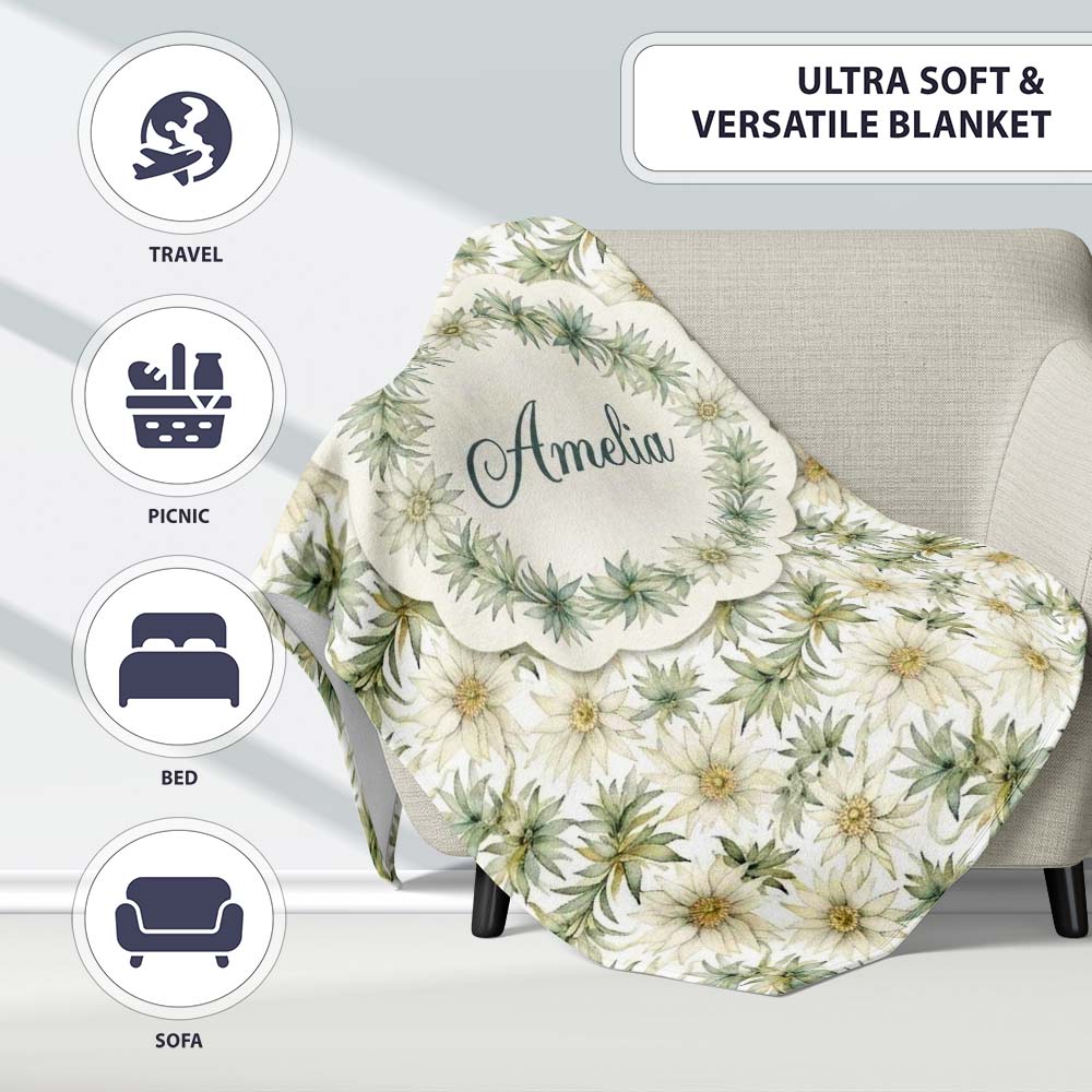 Elegant Cream and Green Botanical Floral Seamless Pattern Lovely  Personalised Custom Name Super Soft Fleece Blanket Bed Sofa Throw