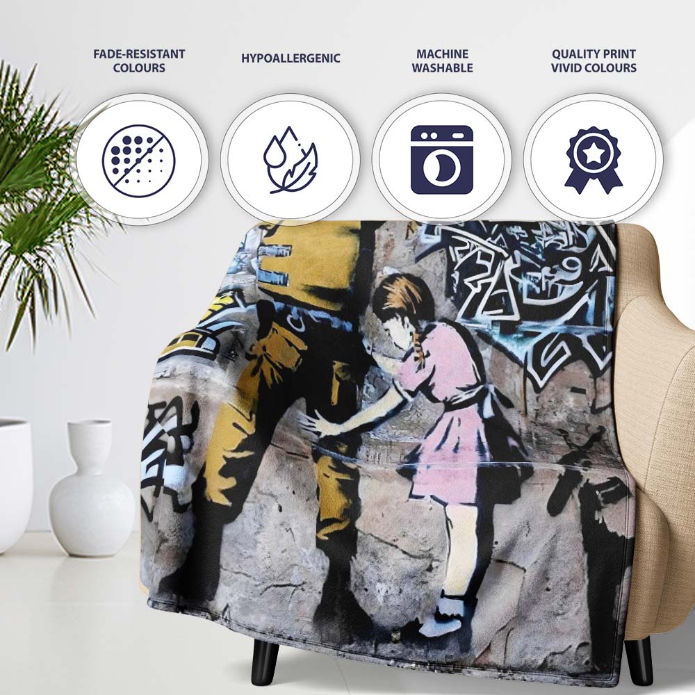 Soldier and Girl Pink Dress Urban Graffiti, Decorative Wall Art Style, Comfortable Everyday Use - Super Soft Fleece Blanket Bed Sofa Throw