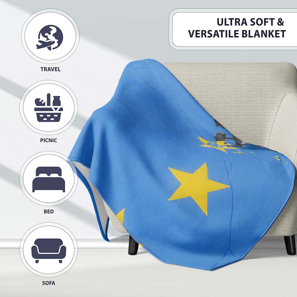 Blue Flag Yellow Stars Worker Political Graffiti, All Season Comfort, Decorative Wall Art Style - Super Soft Fleece Blanket Bed Sofa Throw