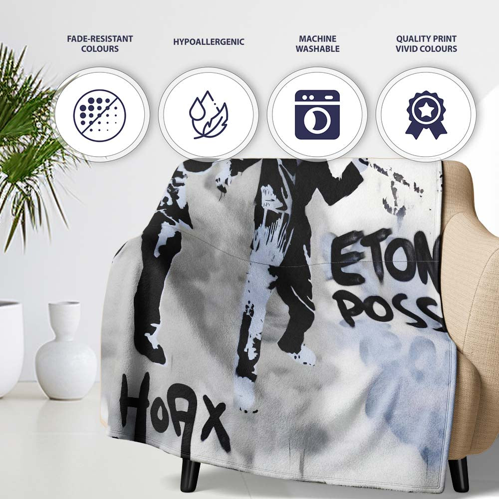 Monochrome Music Duo Urban Performance Graffiti, Bedroom Living Room Accent, All Season Comfort - Super Soft Fleece Blanket Bed Sofa Throw