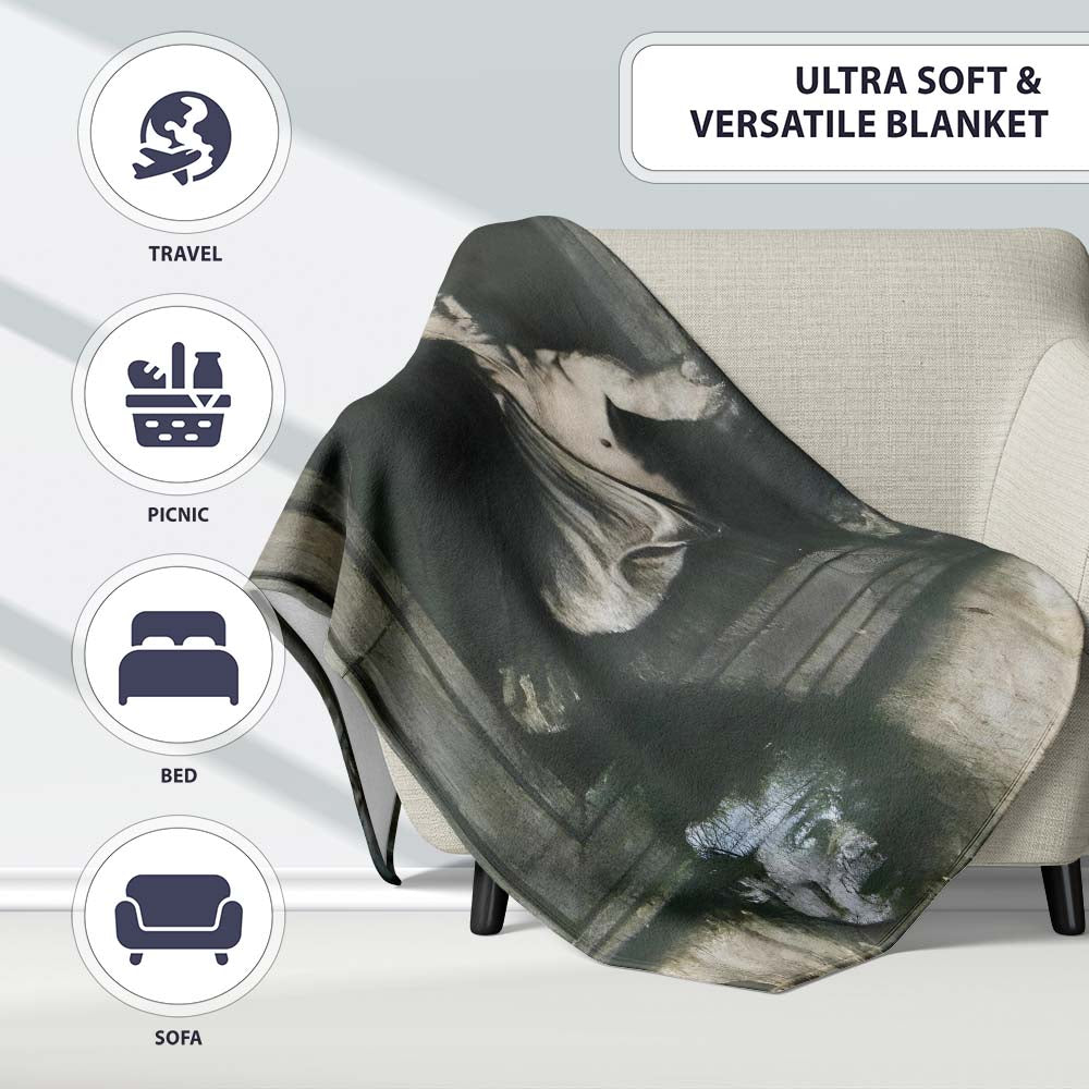 Classical Male Figure Dark Monochrome Fine Art, Lightweight Warm Gift, Comfortable Everyday Use - Super Soft Fleece Blanket Bed Sofa Throw