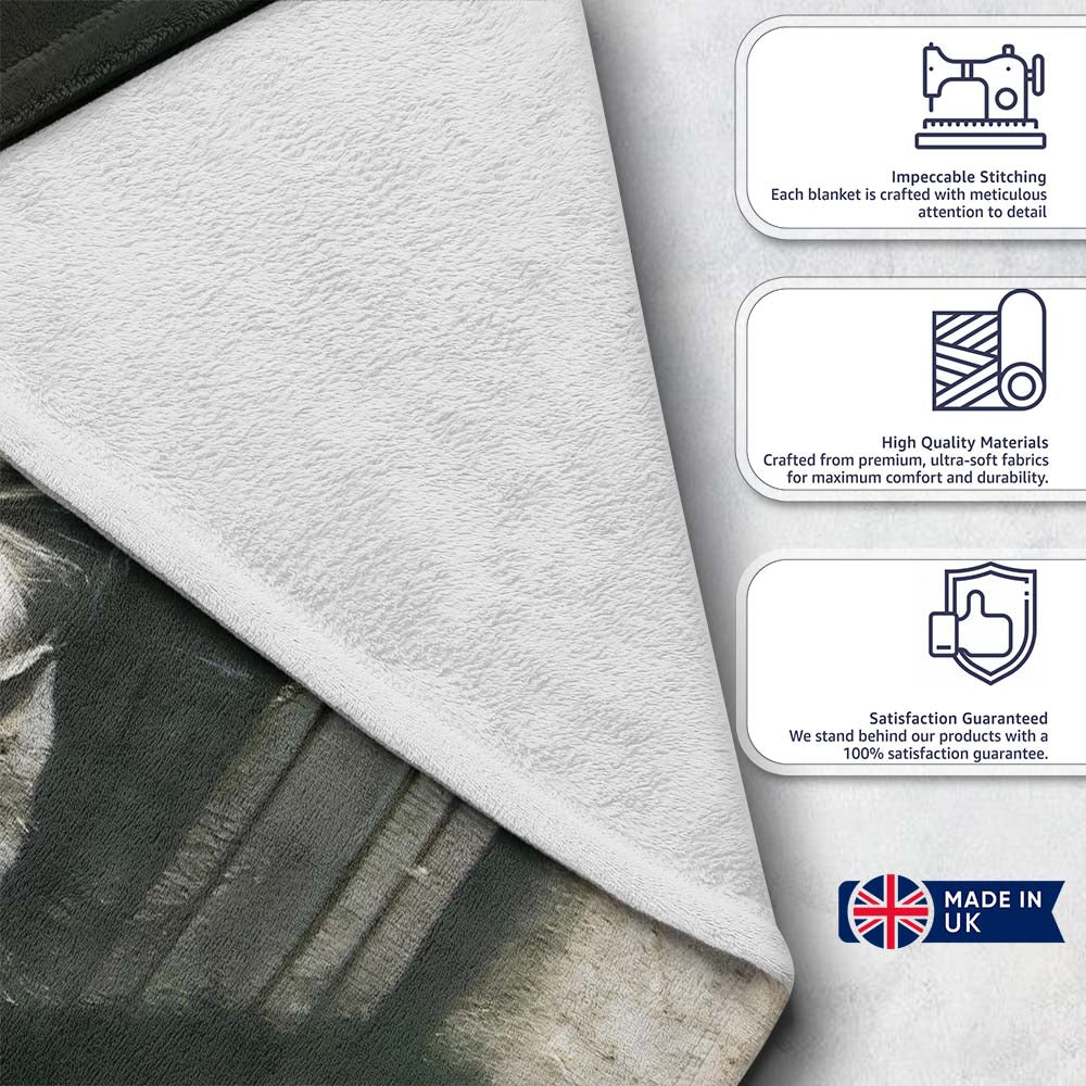 Classical Male Figure Dark Monochrome Fine Art, Lightweight Warm Gift, Comfortable Everyday Use - Super Soft Fleece Blanket Bed Sofa Throw
