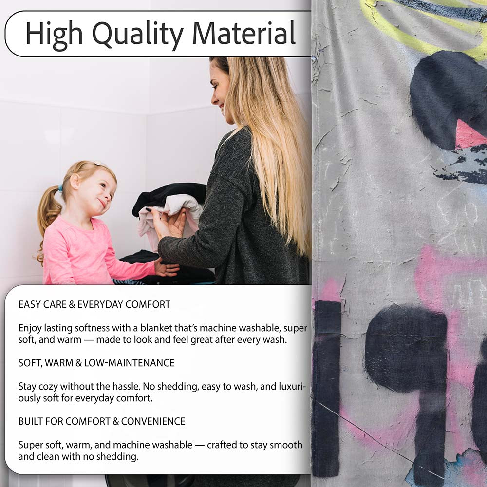 Black Rat with Pink Bow Urban Graffiti Stencil, Lightweight Warm Gift, Comfortable Everyday Use - Super Soft Fleece Blanket Bed Sofa Throw