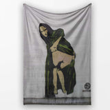 Pregnant Woman in Green Draped Dress Urban Stencil, All Season Comfort, Stylish Room Decoration - Super Soft Fleece Blanket Bed Sofa Throw