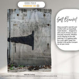 Megaphone Profile Silhouette Grey Street Art, Comfortable Everyday Use, Stylish Room Decoration - Super Soft Fleece Blanket Bed Sofa Throw