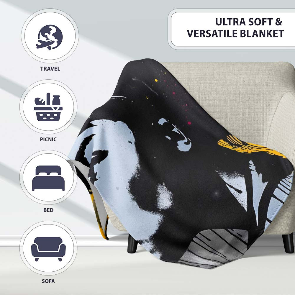 Colour Splash Portrait Urban Graffiti, Bedroom Living Room Accent, Thoughtful Housewarming Gift - Super Soft Fleece Blanket Bed Sofa Throw