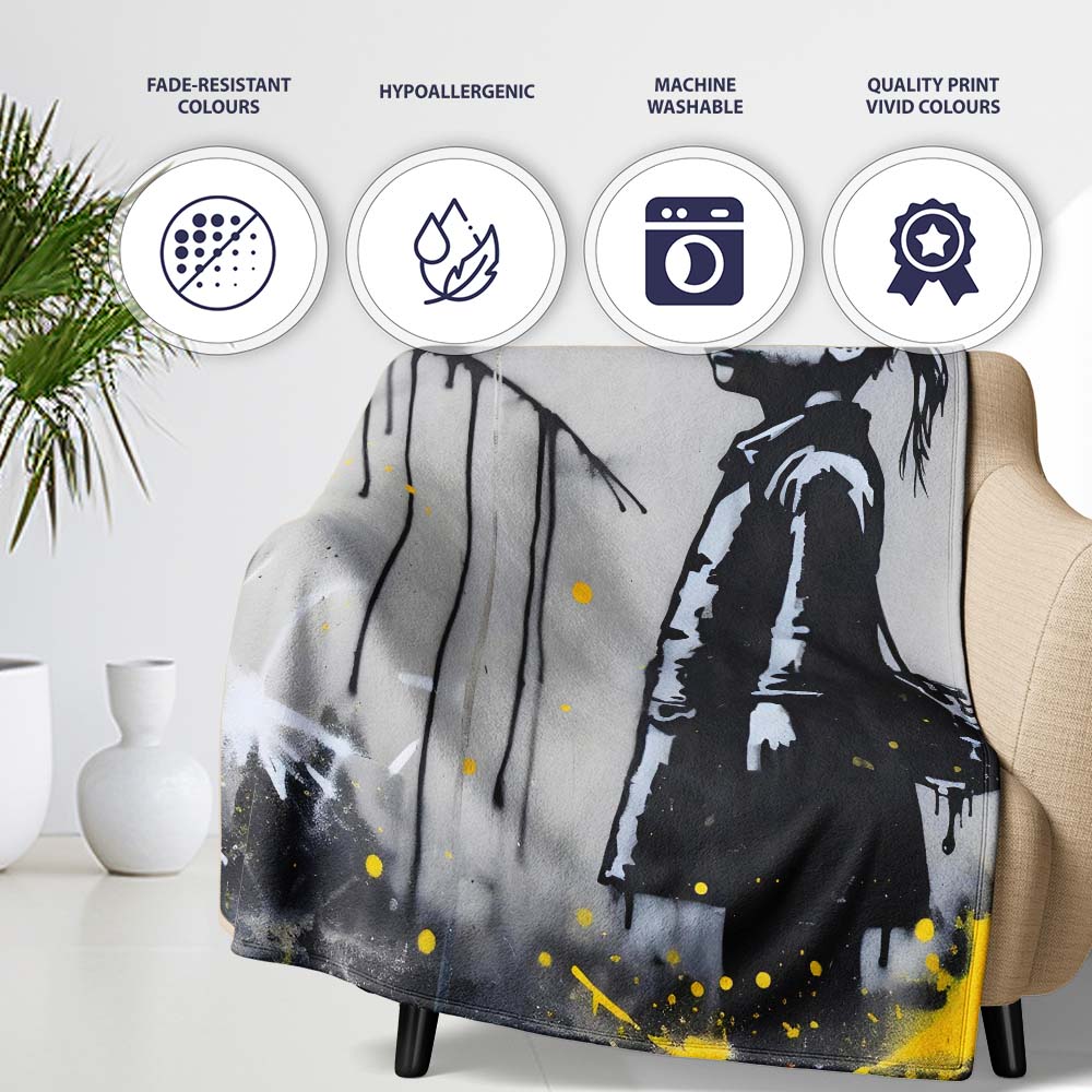 Girl with Paint Splash Backpack Street Art, Gift for Adults and Teens, Comfortable Everyday Use - Super Soft Fleece Blanket Bed Sofa Throw