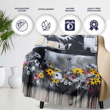 Tank Surrounded by Wildflowers Anti War Street Art, All Season Comfort, Stylish Room Decoration - Super Soft Fleece Blanket Bed Sofa Throw
