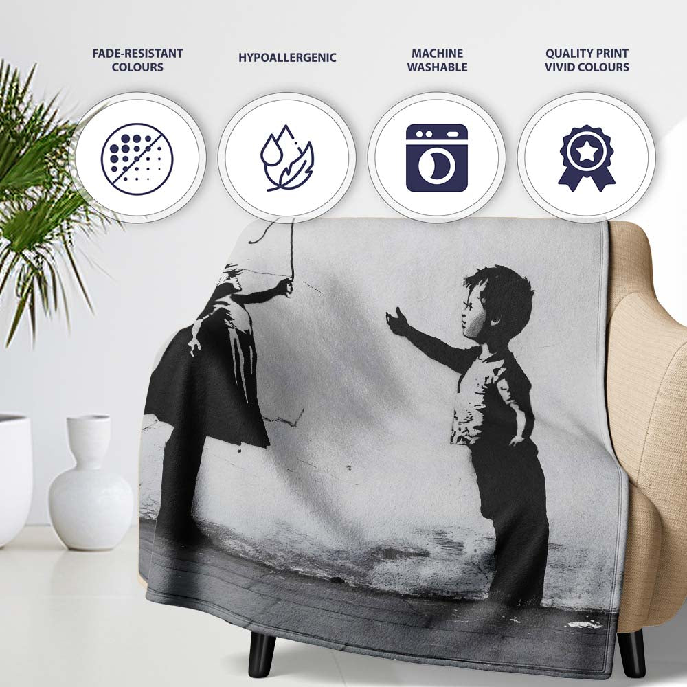 Children Sharing Black Heart Balloon Minimal Graffiti, Decorative Comfortable Housewarming Gift - Super Soft Fleece Blanket Bed Sofa Throw