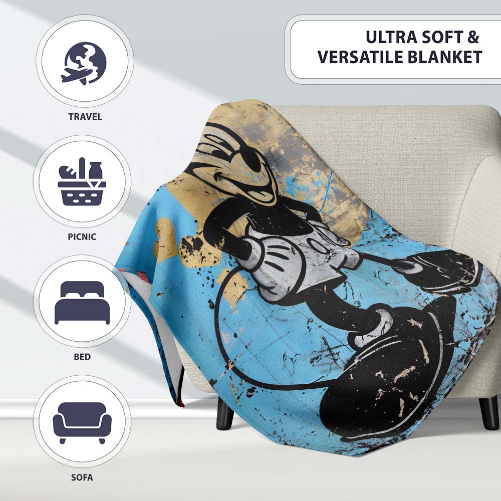 Crowned Cartoon Mouse Blue Gold Urban Pop Art, All Season Comfort, Thoughtful Housewarming Gift - Super Soft Fleece Blanket Bed Sofa Throw