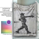 Monochrome Urban Figure with Paint Splash, Bedroom Living Room Accent, Comfortable Everyday Use - Super Soft Fleece Blanket Bed Sofa Throw