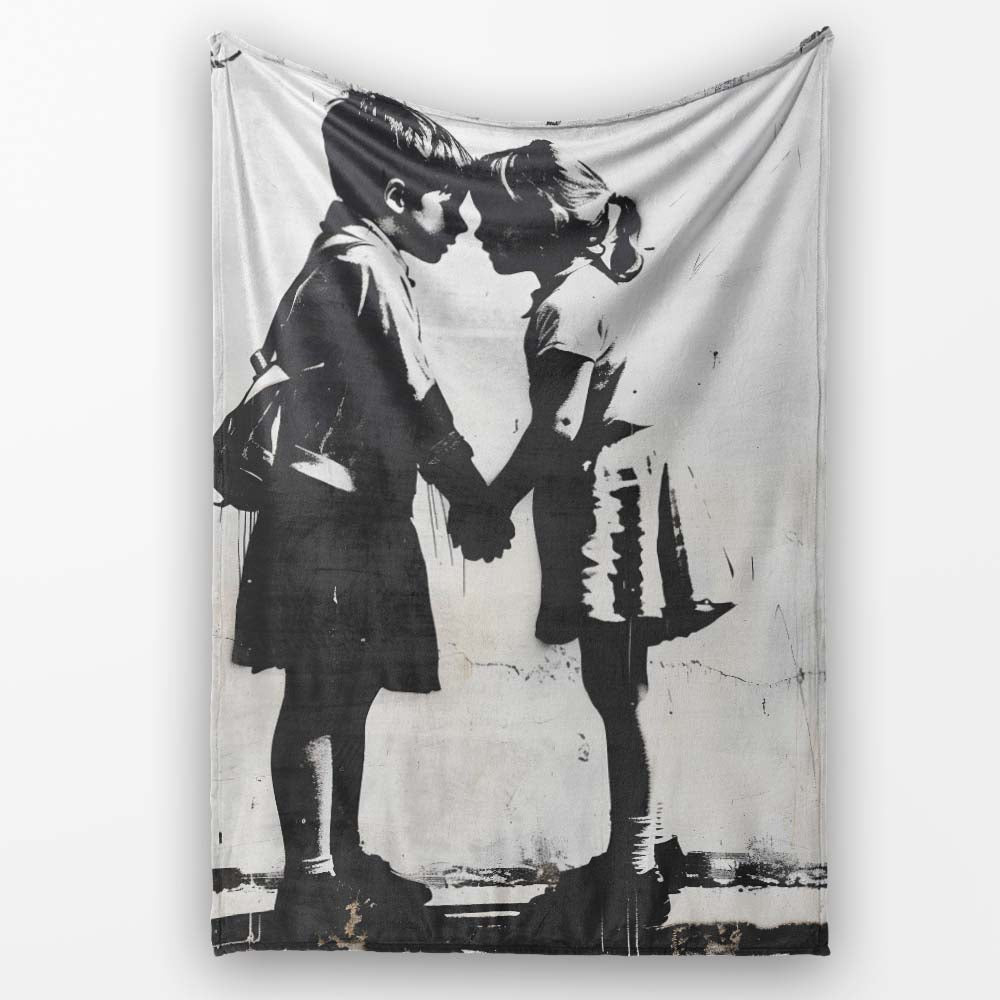 Children Holding Hands Monochrome Street Art, Comfortable Everyday Use, Stylish Room Decoration - Super Soft Fleece Blanket Bed Sofa Throw